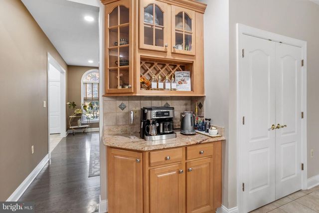 14 CONOR RD, Jackson, NJ 08527