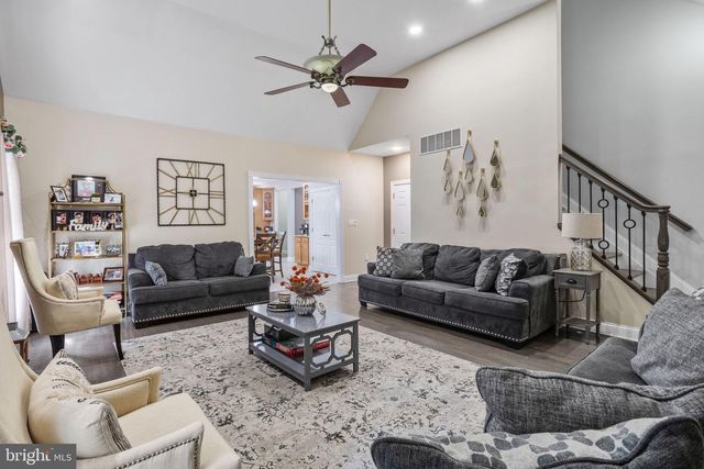 14 CONOR RD, Jackson, NJ 08527