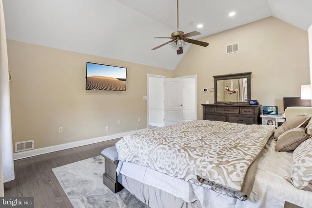 14 CONOR RD, Jackson, NJ 08527