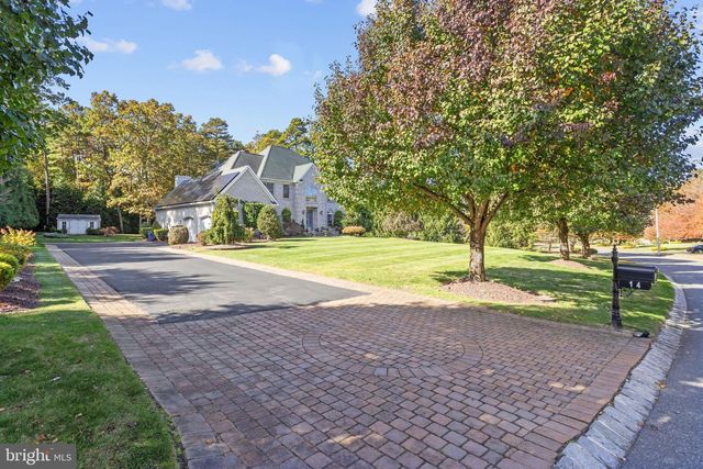 14 CONOR RD, Jackson, NJ 08527