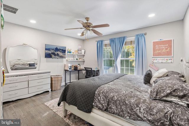 14 CONOR RD, Jackson, NJ 08527