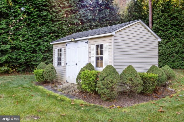 14 CONOR RD, Jackson, NJ 08527