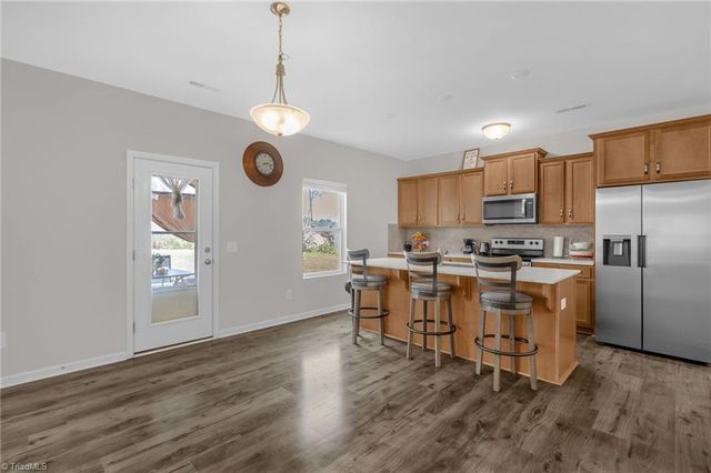 5536 Baverhof Drive, Greensboro, NC 27405