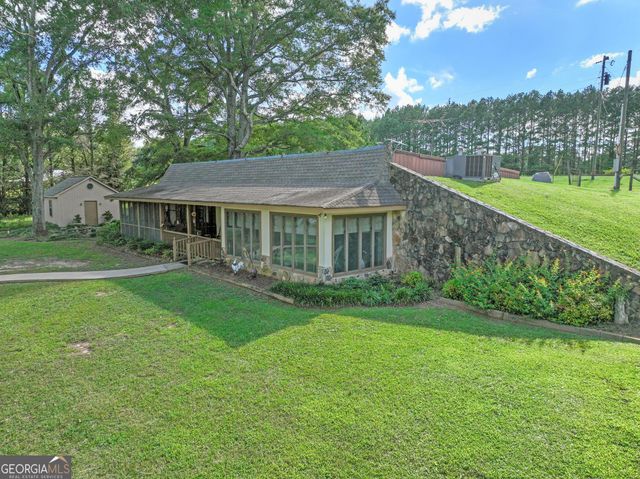 818 McCrary Road, Molena, GA 30258