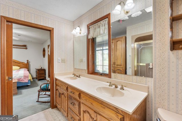 818 McCrary Road, Molena, GA 30258