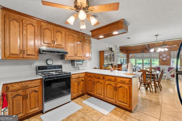 818 McCrary Road, Molena, GA 30258