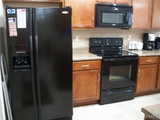 2404 Andrea Crest Drive, Washington, MO 63090