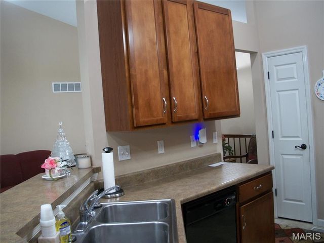 2404 Andrea Crest Drive, Washington, MO 63090