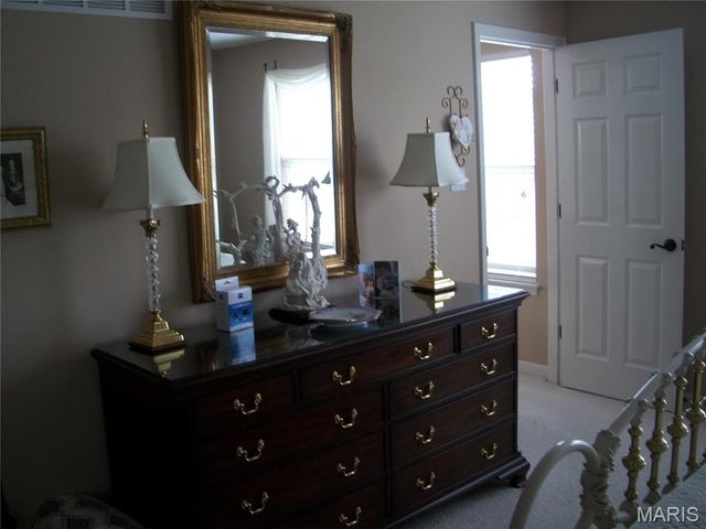2404 Andrea Crest Drive, Washington, MO 63090