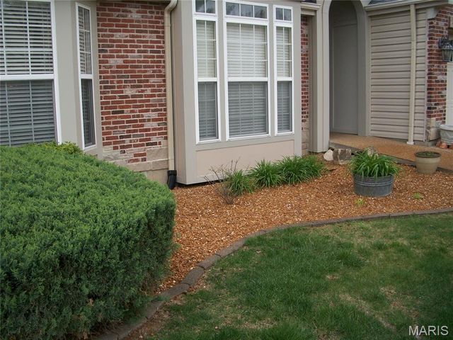 2404 Andrea Crest Drive, Washington, MO 63090