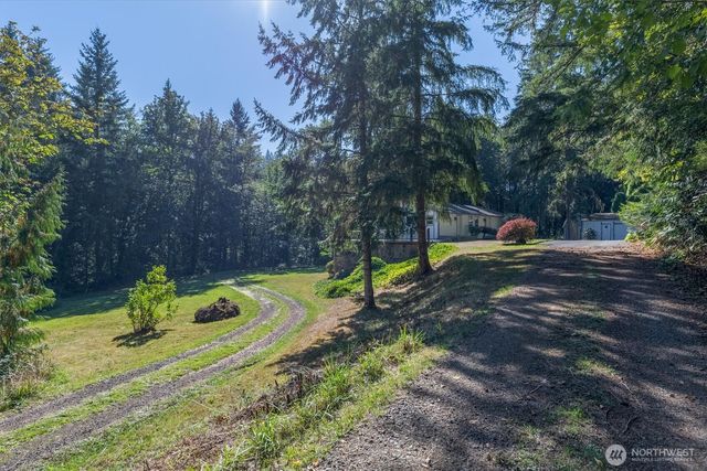 205 Divide Road, Kelso, WA 98626