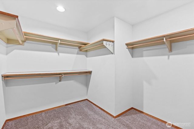 205 Divide Road, Kelso, WA 98626