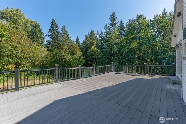 205 Divide Road, Kelso, WA 98626