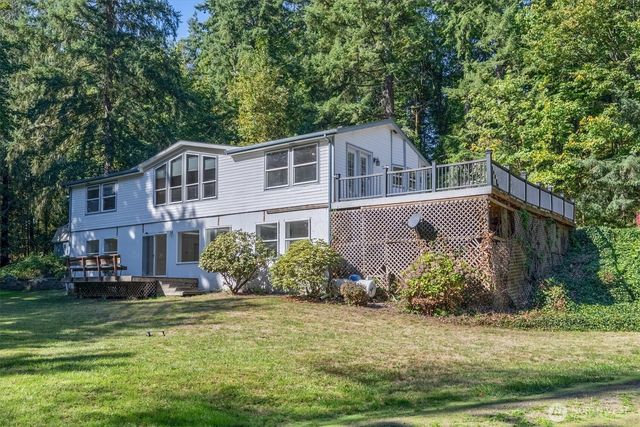 205 Divide Road, Kelso, WA 98626