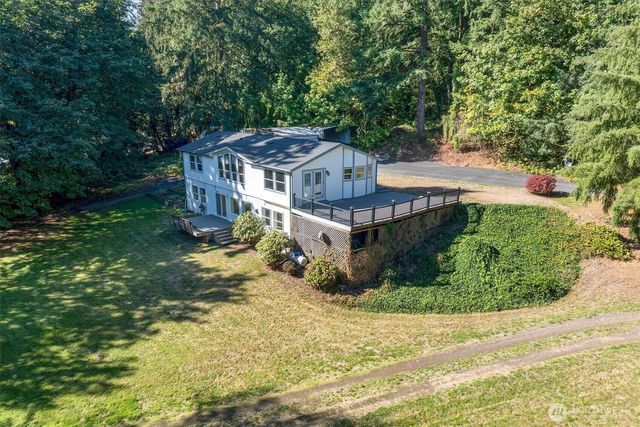 205 Divide Road, Kelso, WA 98626