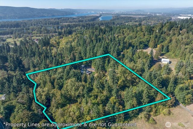 205 Divide Road, Kelso, WA 98626