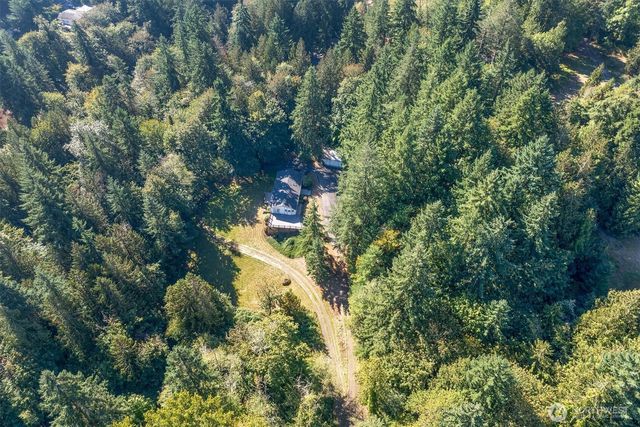 205 Divide Road, Kelso, WA 98626
