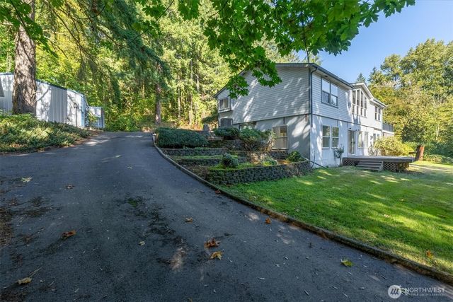 205 Divide Road, Kelso, WA 98626