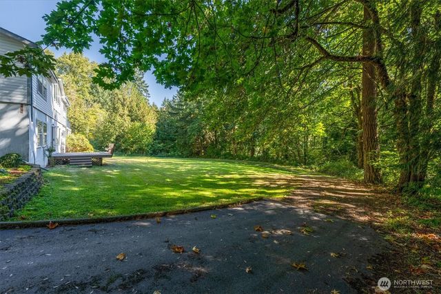 205 Divide Road, Kelso, WA 98626