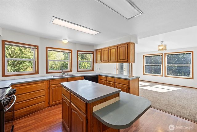 205 Divide Road, Kelso, WA 98626