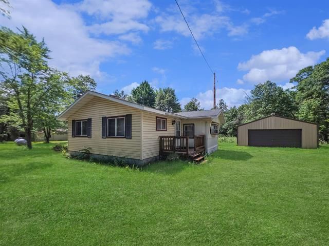 W4789 27th Street, Necedah, WI 54646