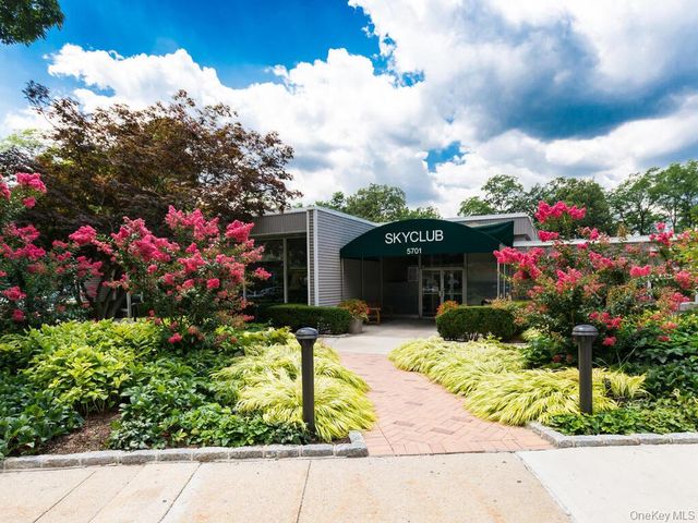 5700 Arlington Avenue 1D, Bronx, NY 10471