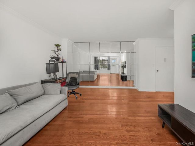 5700 Arlington Avenue 1D, Bronx, NY 10471