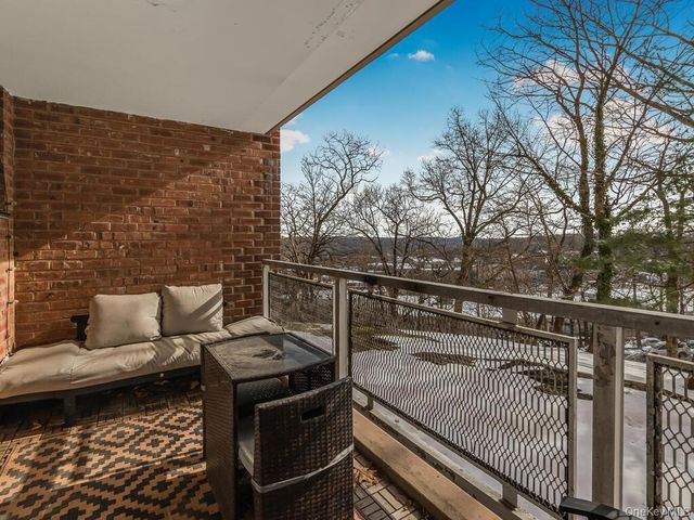 5700 Arlington Avenue 1D, Bronx, NY 10471