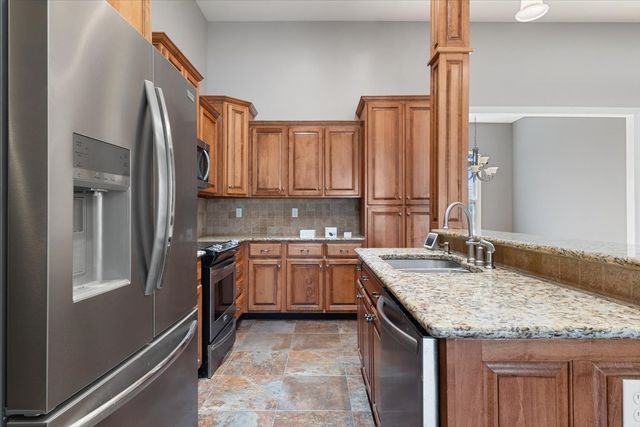 31 Chickory Ln, Monteagle, TN 37356