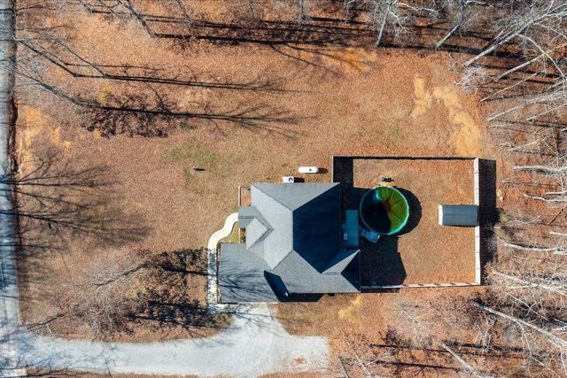 31 Chickory Ln, Monteagle, TN 37356