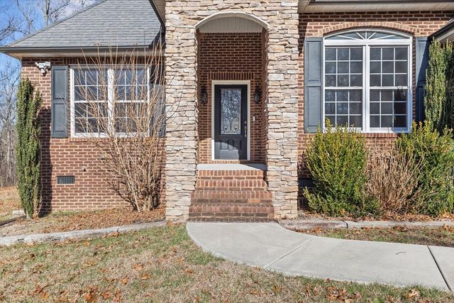 31 Chickory Ln, Monteagle, TN 37356