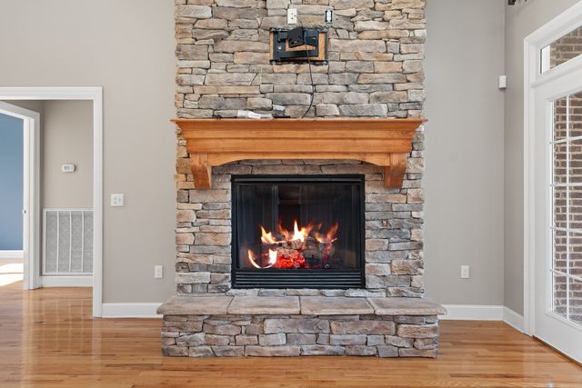 31 Chickory Ln, Monteagle, TN 37356