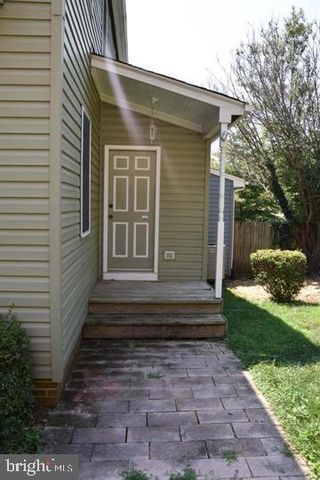 8332 MAUZY SQUARE, Marshall, VA 20115