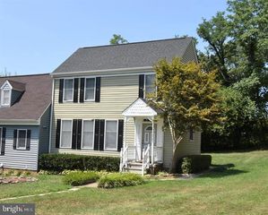 8332 MAUZY SQUARE, Marshall, VA 20115