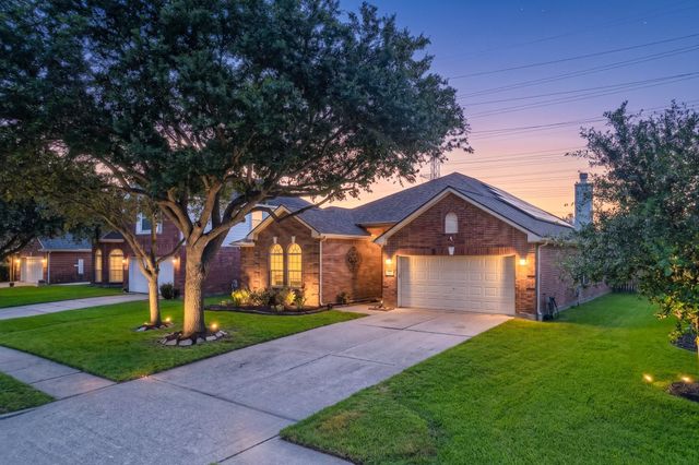 525 Lockland Lane, League City, TX 77573