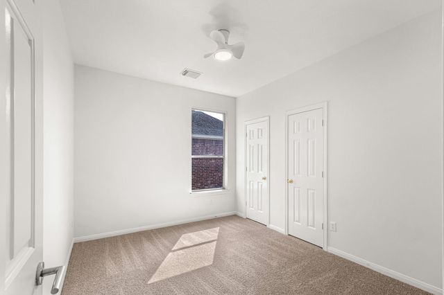 525 Lockland Lane, League City, TX 77573