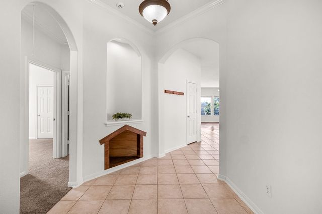 525 Lockland Lane, League City, TX 77573