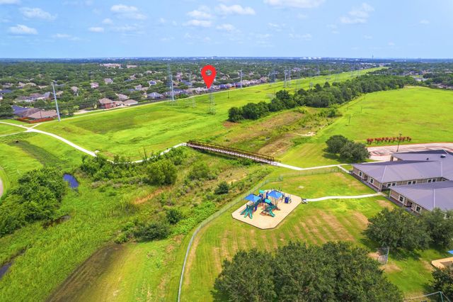 525 Lockland Lane, League City, TX 77573