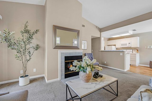 7016 Stagecoach Rd G, Dublin, CA 94568