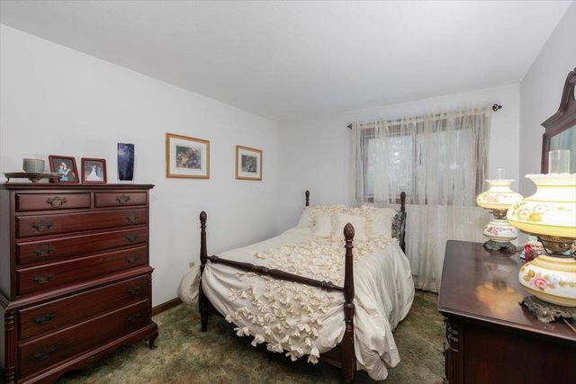 6 Jo-Dan Lane, Methuen, MA 01844