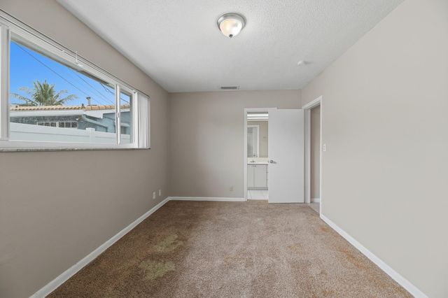 6110 NE 19th Avenue, Fort Lauderdale, FL 33308