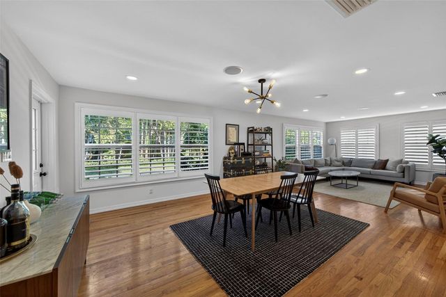 1001 SE 10th Street, Fort Lauderdale, FL 33316