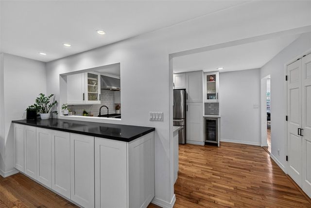 1001 SE 10th Street, Fort Lauderdale, FL 33316