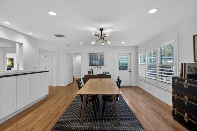 1001 SE 10th Street, Fort Lauderdale, FL 33316