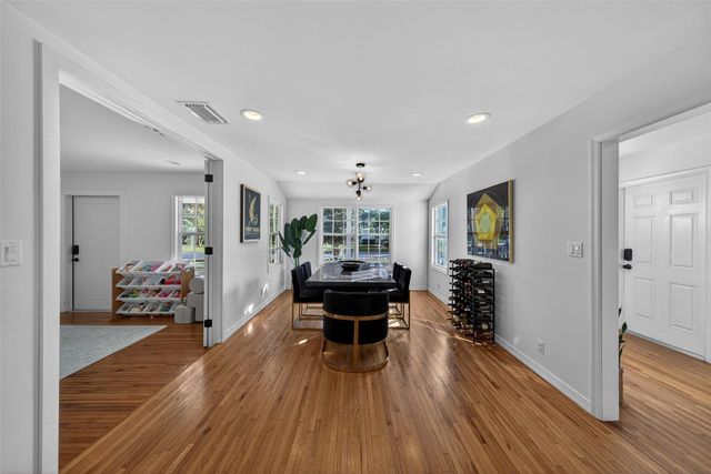 1001 SE 10th Street, Fort Lauderdale, FL 33316