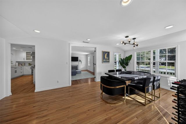 1001 SE 10th Street, Fort Lauderdale, FL 33316