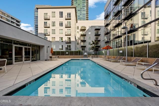 645 W 9th Street 200, Los Angeles, CA 90015