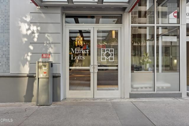 645 W 9th Street 200, Los Angeles, CA 90015