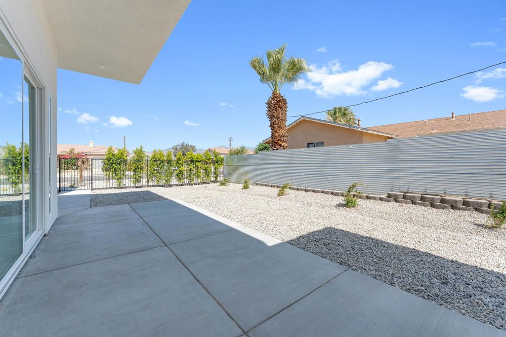 Image 23 of property listing at 15464 Avenida Rambla, Desert Hot Springs, CA 92240