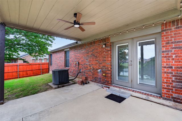 7315 Fossil Creek Drive, Arlington, TX 76002